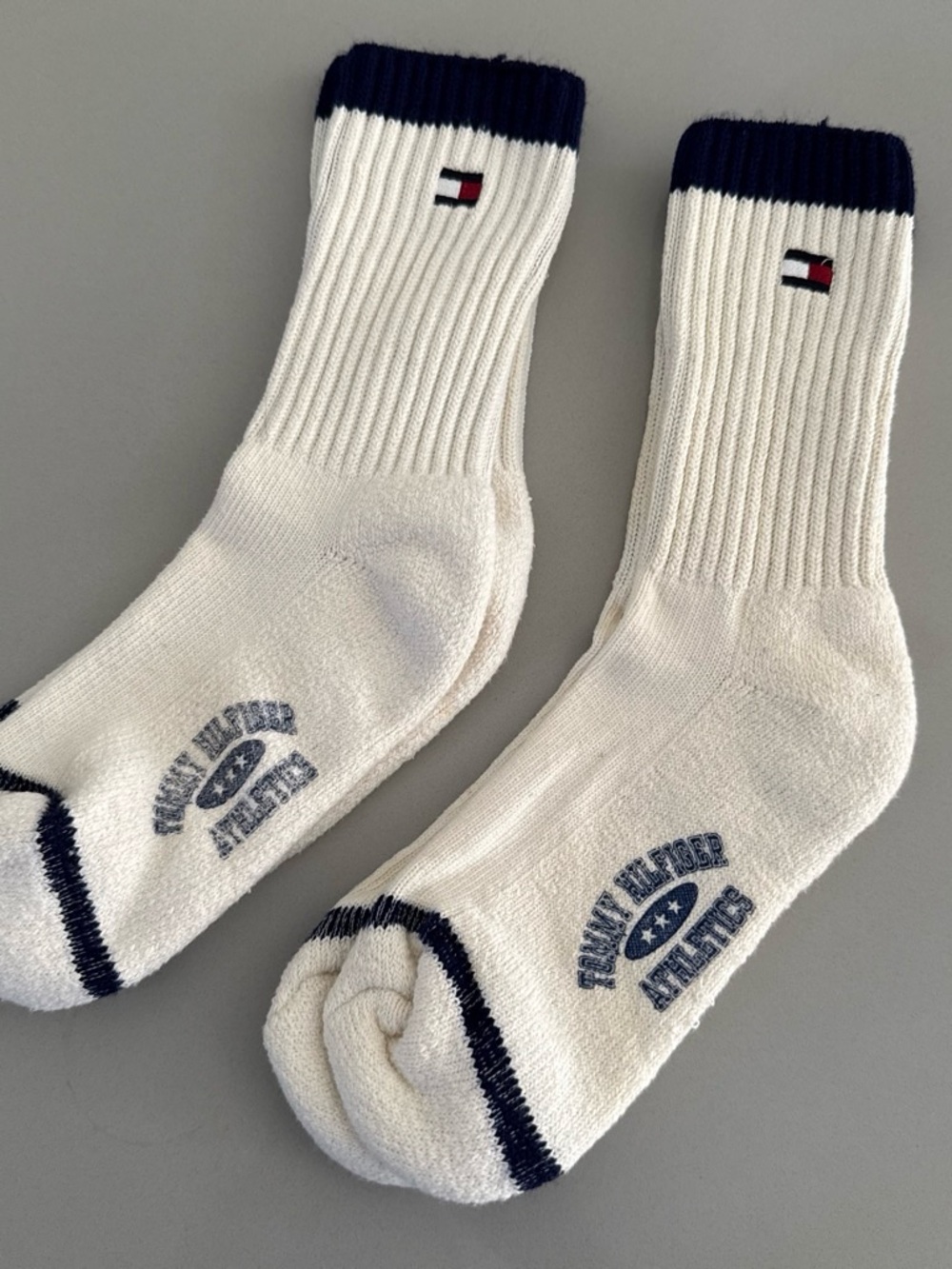 Tommy Hilfiger Cream Crew Socks with Navy Trim Preppy Athletic Comfy Thick